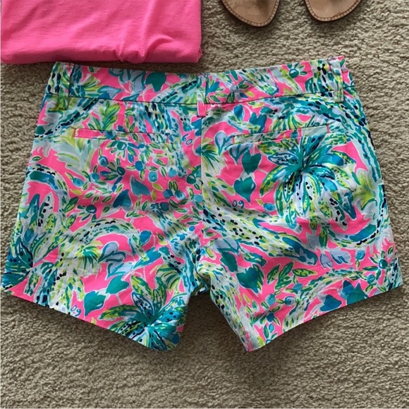 Lilly Pulitzer Callahan Short in Multi Snap Back - Picture 3 of 4